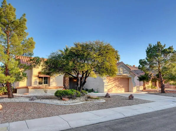 3 Hidden Treasure Dr, Las Vegas, NV 89134