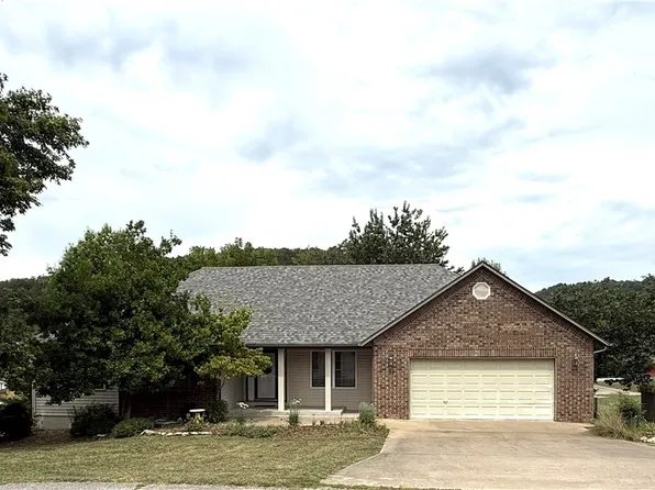 34 Bandy Dr, Holiday Island, AR 72631