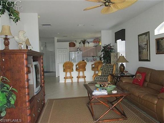 2nd image of 8204 Woodridge Pointe Dr