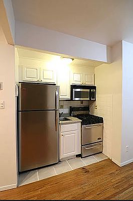 1st image of 442 W 45th St #4X