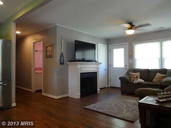 5th image of 4958 Dogwood St