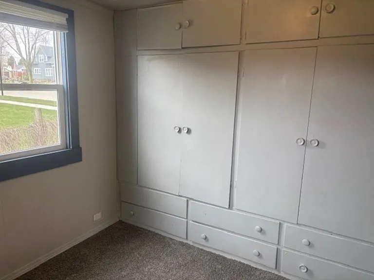 1611 Ontario Ave — Photo 8