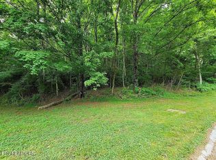 Wealdwood Dr, Clinton, TN 37716