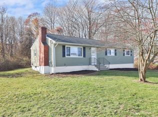 2064 Long Hill Rd, Guilford, CT 06437