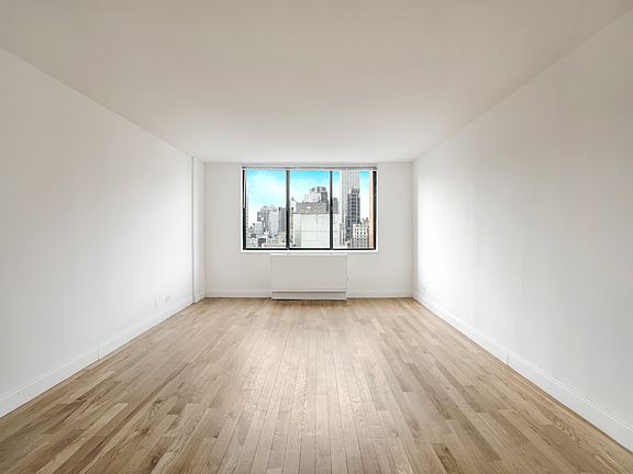3rd image of 200 E 33rd St Ph H