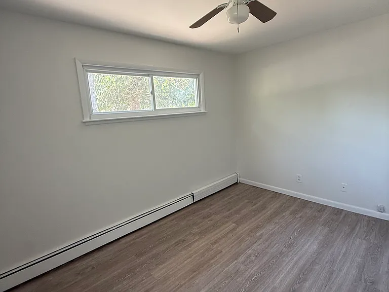 19 Ronald Rd — Photo 13