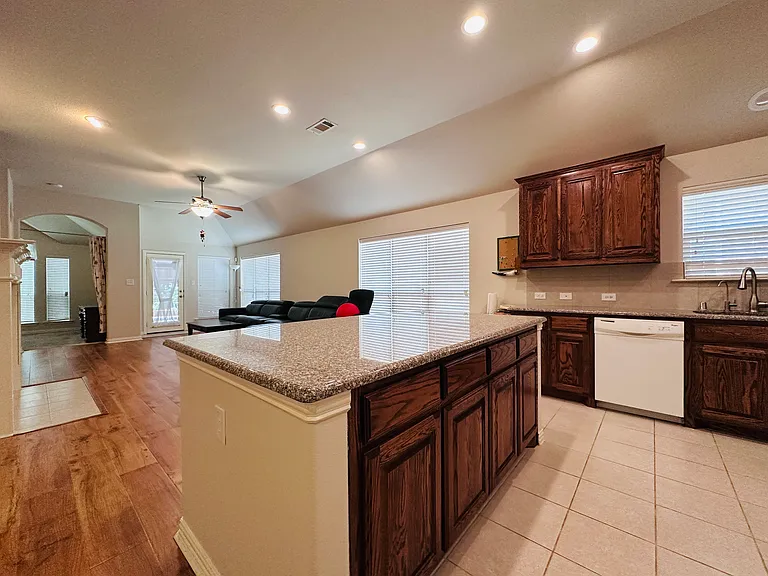 3516 Rim Fire Dr — Photo 10