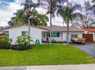 4318 Roosevelt St, Hollywood, FL 33021