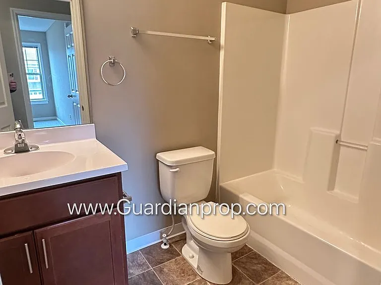 9927 Vera Cruz Ln N — Photo 18