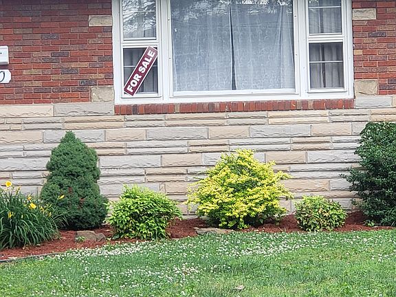 4th image of 740 Campbell Dr