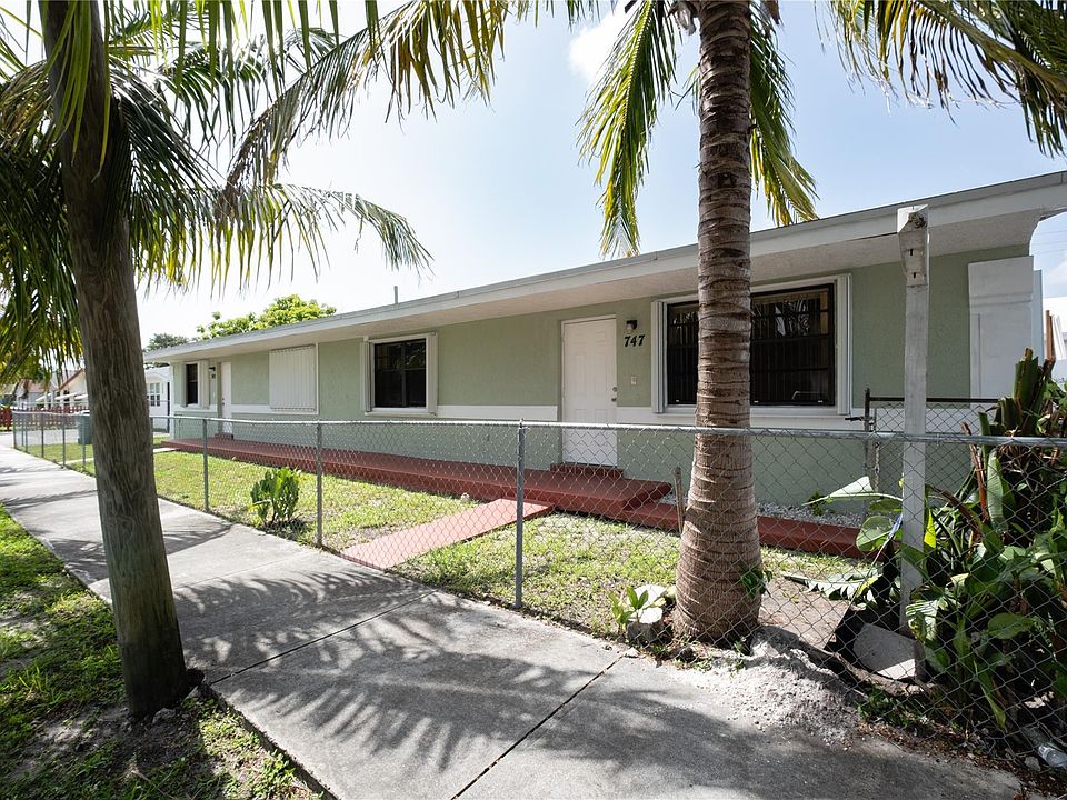 1st image of 745 SW 5th Street