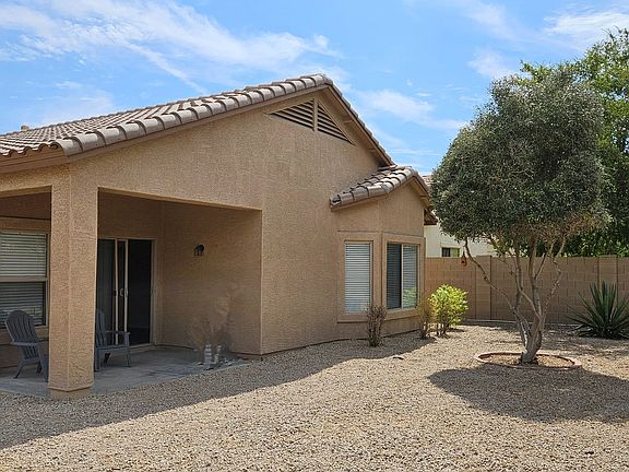 3rd image of 17108 W Saguaro Ln