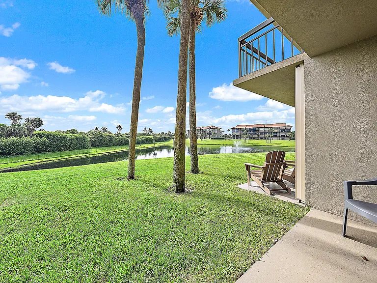 101 S Seas Dr #105 — Photo 22