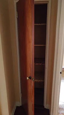 Rented by Metroline Realty | media 4