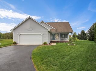 543 S Creek Ct, Traverse City, MI 49696
