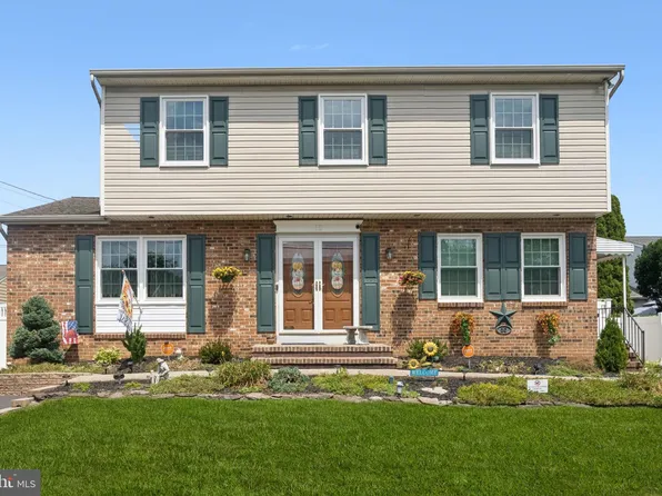 30 Northbrook Ave, Lawrence Township, NJ 08648