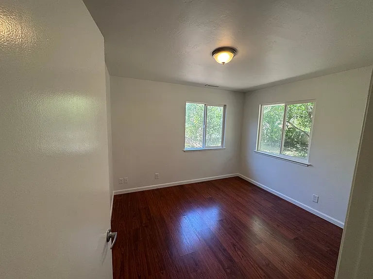 640 Peaceful Valley Dr — Photo 15
