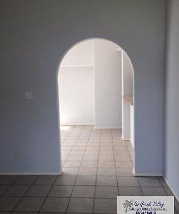 2nd image of 3134 Aberdeen Dr