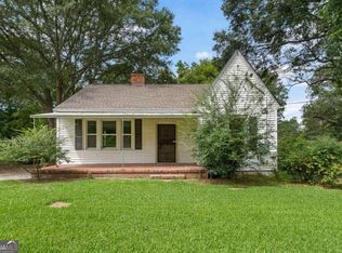 4805 Campbell Dr, Atlanta, GA