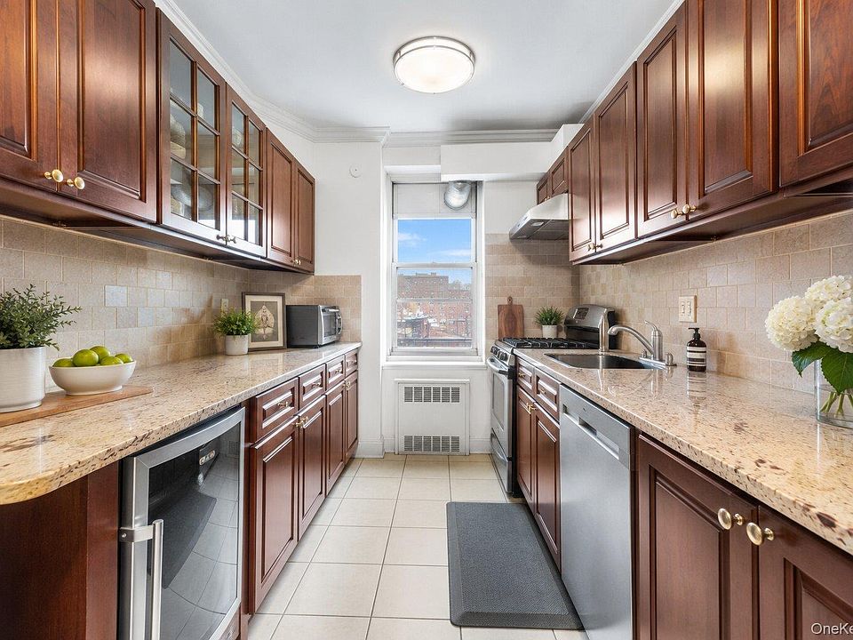 1st image of 64-11 99th Street #3O4