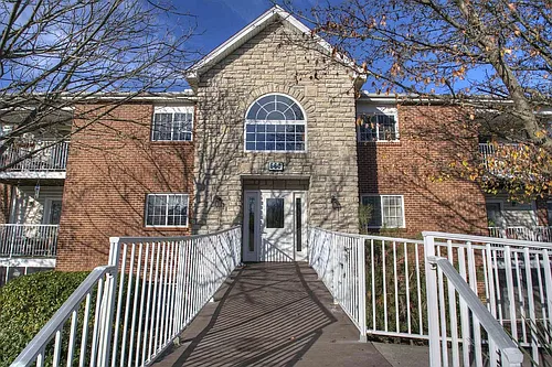 660 Friars Ln #2 Photo 1