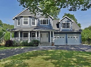 598 Freeland Ave, Paramus, NJ 07652