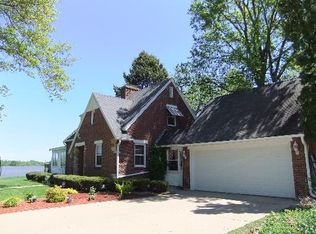 3205 Island View Rd, Rock Falls, IL 61071