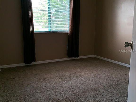 3rd image of 1422 NW 126th Way