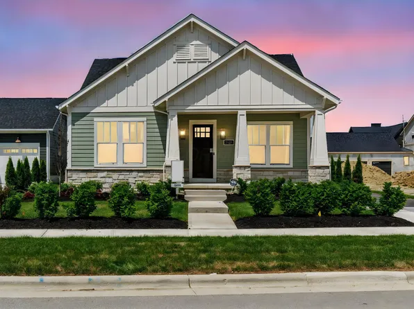 5450 Maple Dr, Lewis Center, OH 43035