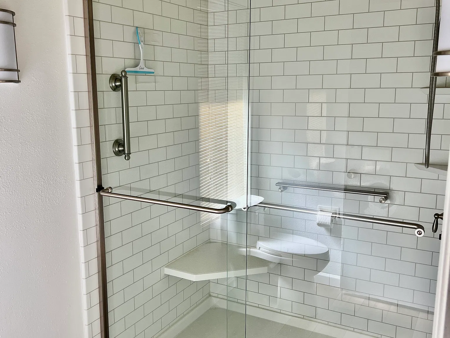 2 bed, 1326 sqft, $4,200 — Photo 3