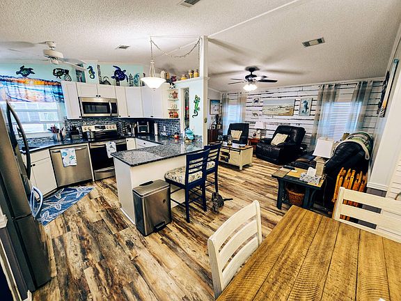 4th image of 1701 Commerce Ave W #76