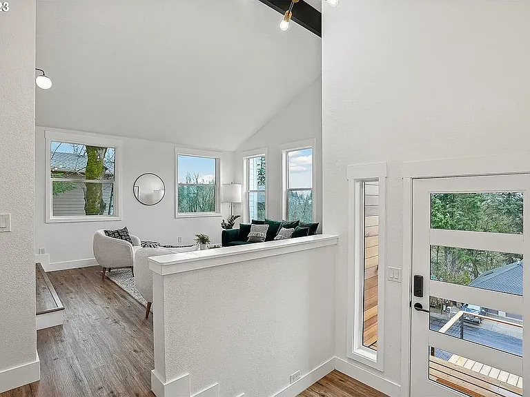 13991 Majestic Ct — Photo 15