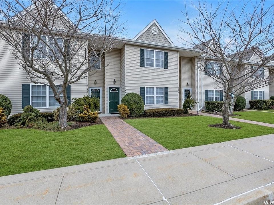 1st image of 1044 Savoy Dr #1044