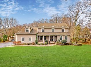 300 Toll Gate Rd, Berlin, CT 06037