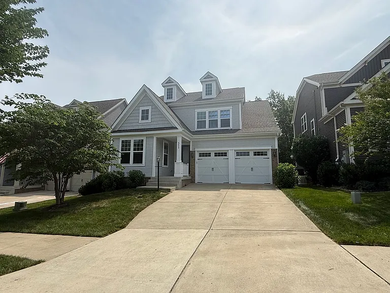 352 Pear Blossom Rd — Photo 2