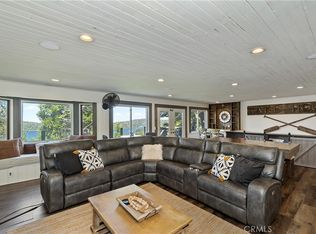 533 Sunderland Ct, Lake Arrowhead, CA 92352