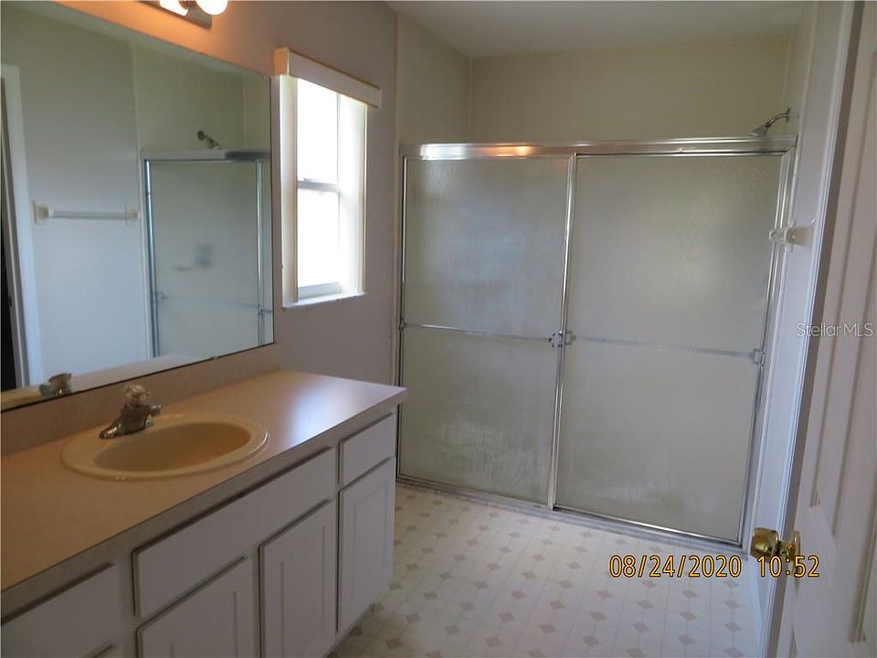1st image of 13342 Pinyon Dr