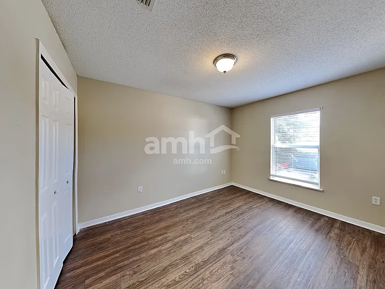 3941 Warbler Dr — Photo 21