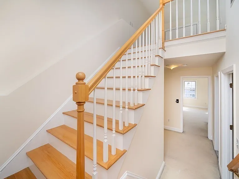 123 Revere St — Photo 7