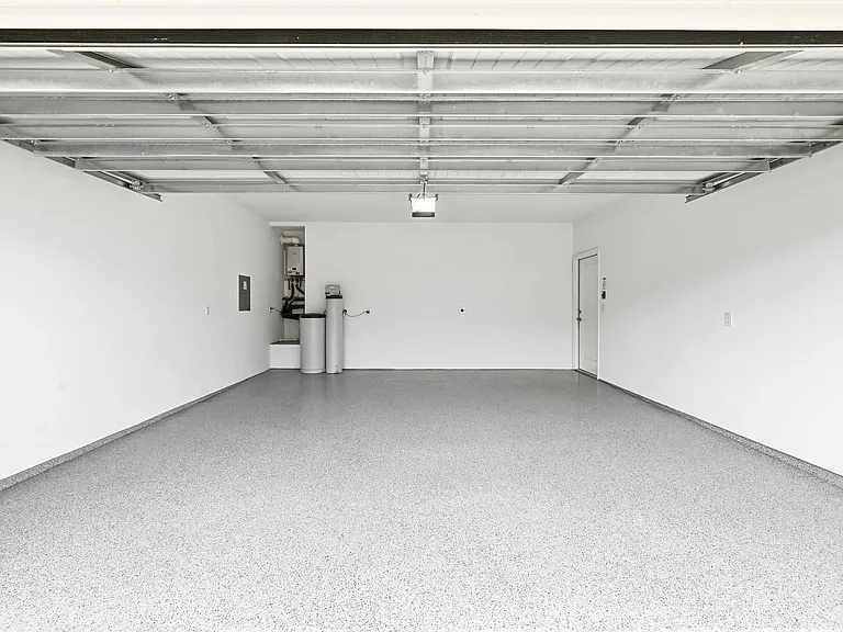 2907 Tavern Dr — Photo 33