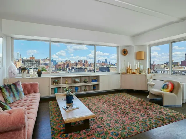 240 East Tenth Street 8A image 2 of 14