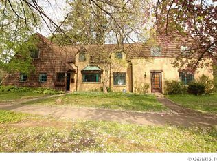 192 Greenaway Rd, Rochester, NY 14610