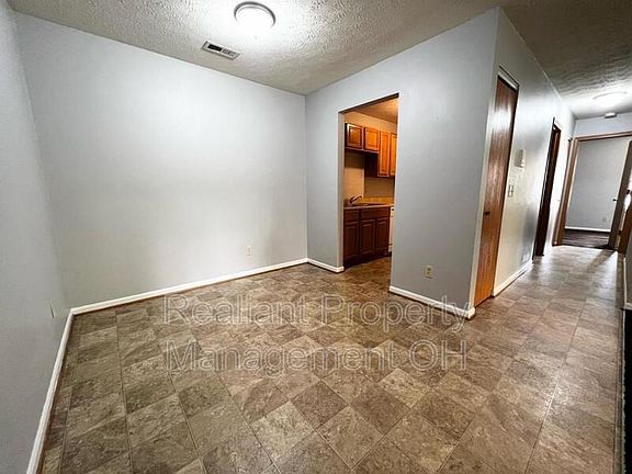 3rd image of 126 Revere Ave APT 6