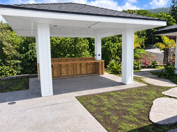 83-5749 Kanele St, Captain Cook, HI 96704