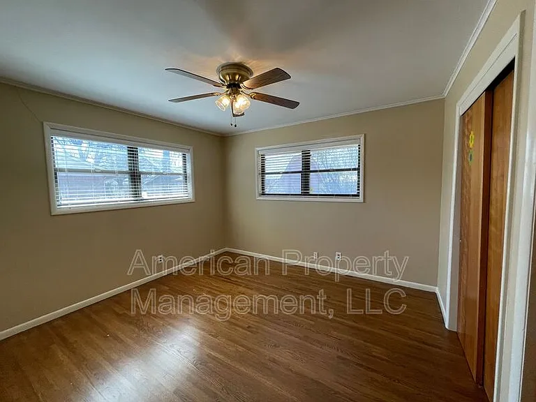 2622 S 74th East Ave — Photo 11