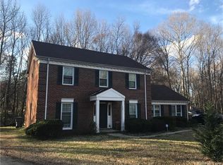 2146 Dembrigh Ln, Charlotte, NC 28262