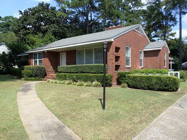 2339 Redwood Drive