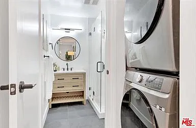 3 bed, 1400 sqft, $4,650 — Photo 3