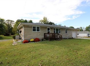 1303 Peerless Rd, Bedford, IN 47421