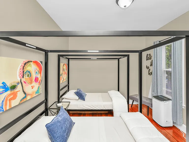 12 Ferndale St #2 — Photo 28